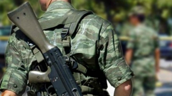 Ελεύθερος με περιοριστικούς όρους ο στρατιωτικός που κατηγορείται για βιασμό 14χρονου