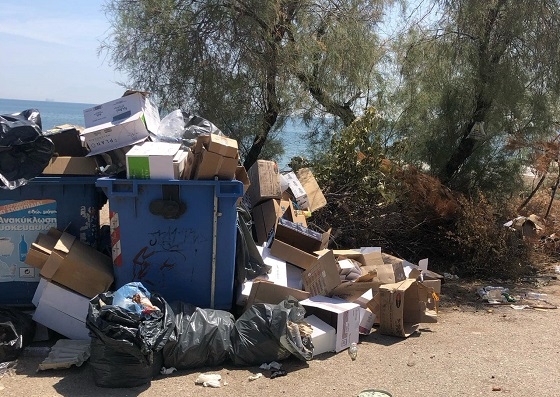 Πρόβλημα με τους κάδους σκουπιδιών στην Αλεξανδρούπολη.