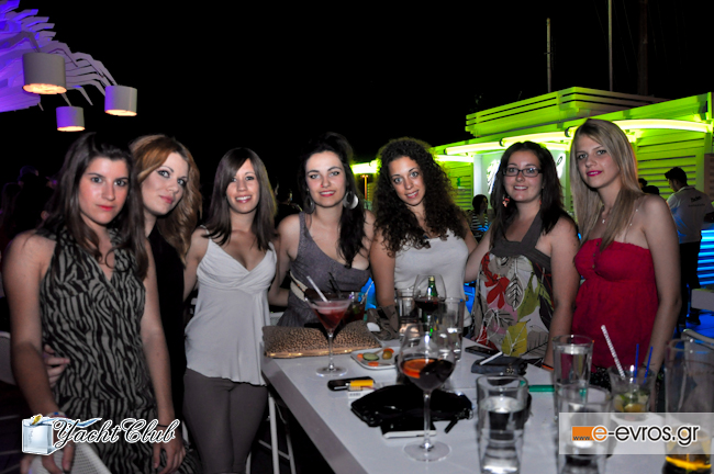 Yacht club - out of ordinary seaside bar: Opening 2012.