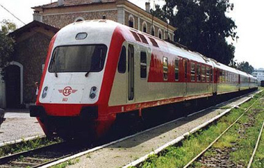 'Λόγω της προβλεπόμενης μειωμένης επιβατικής κίνησης.' 