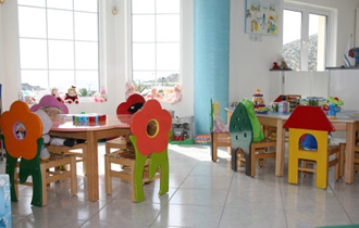 Συνολικά 1.801 μητέρες υπέβαλαν αίτηση για τις θέσεις.