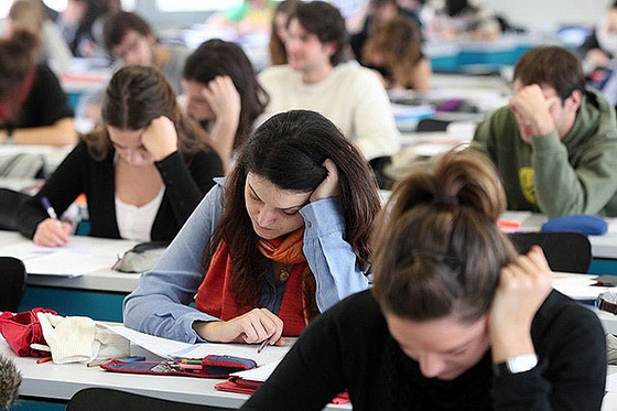Από 11 Φεβρουαρίου οι αιτήσεις συμμετοχής στις Πανελλήνιες εξετάσεις