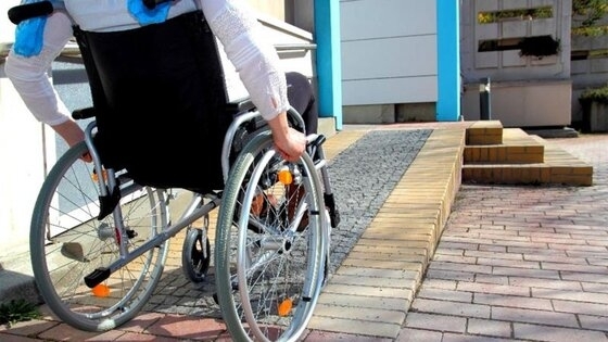 Λήγει η προθεσμία αιτήσεων για την κάρτα δωρεάν μετακίνησης ΑμεΑ